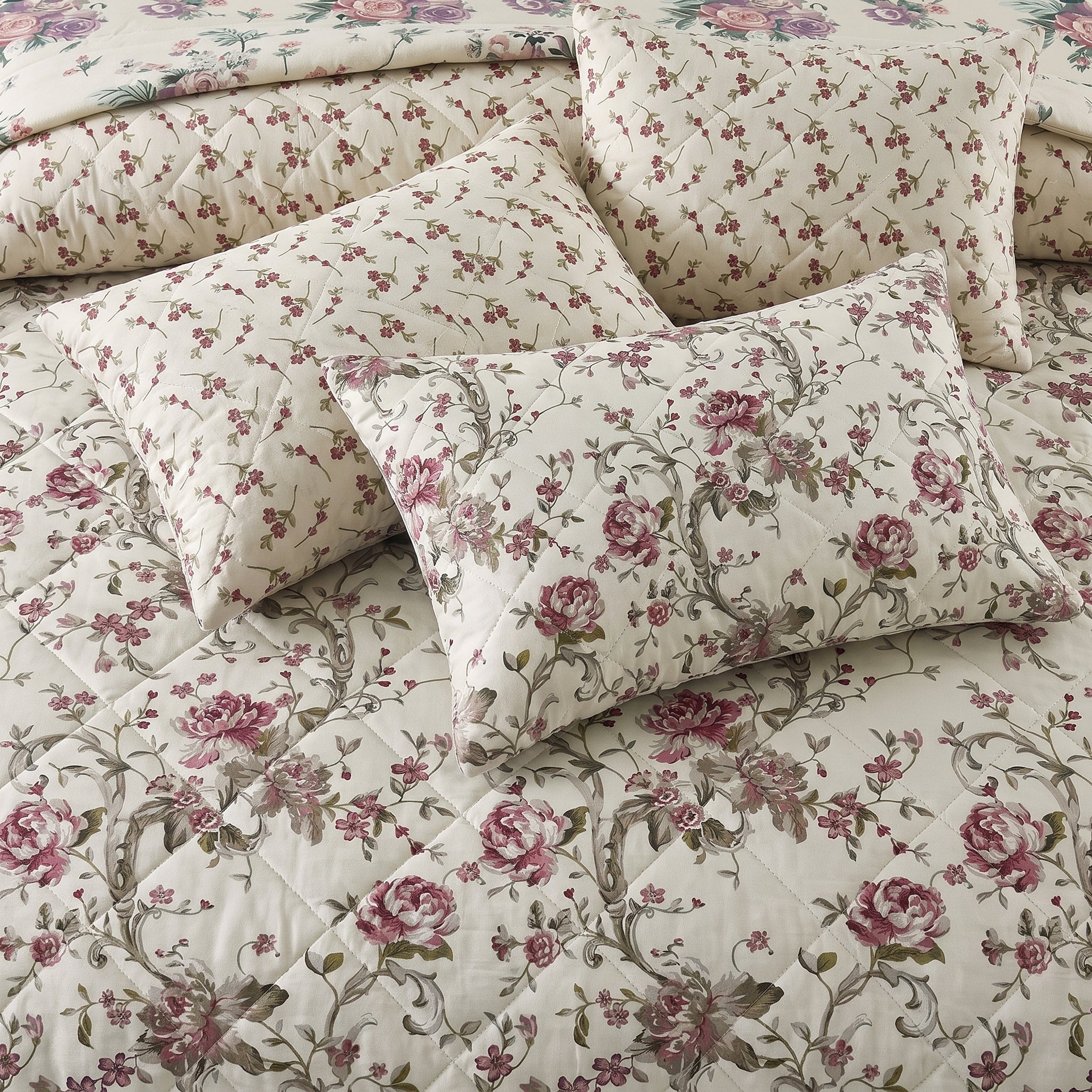 Daisy Falroal Beauty 7-PCS  KING SIZE COMFERTER SET  CS#(22235)